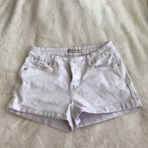 White Stretchy Shorts ‼️